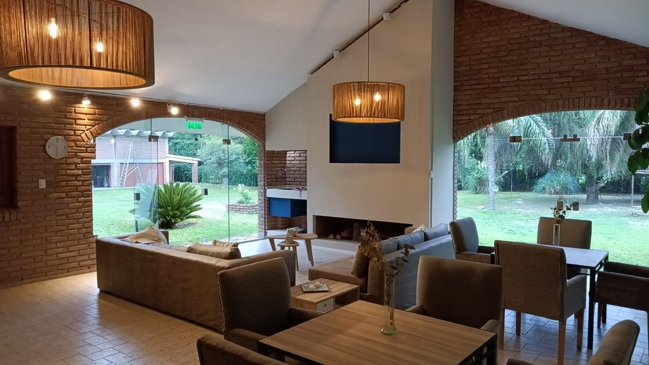 Salón principal de estar y encuentros en Sede Valparaíso
